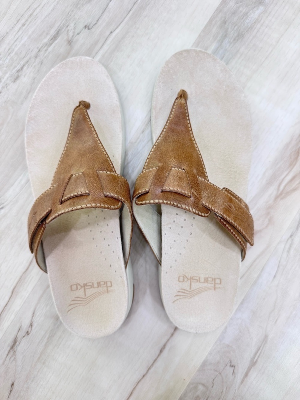 Dansko Womens Cece Sand Burnished Calf Size EU 39 flip flop sandals - Picture 5 of 8